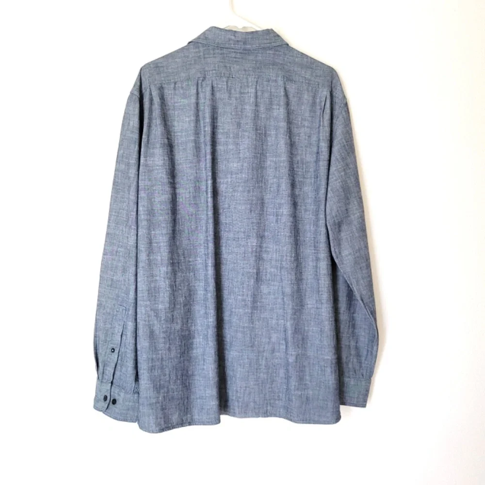 NWOT Banana Republic Untucked Standard-Fit Chambray Blue Button-Down Shirt - XL